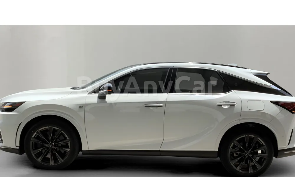Vehicle photo 4