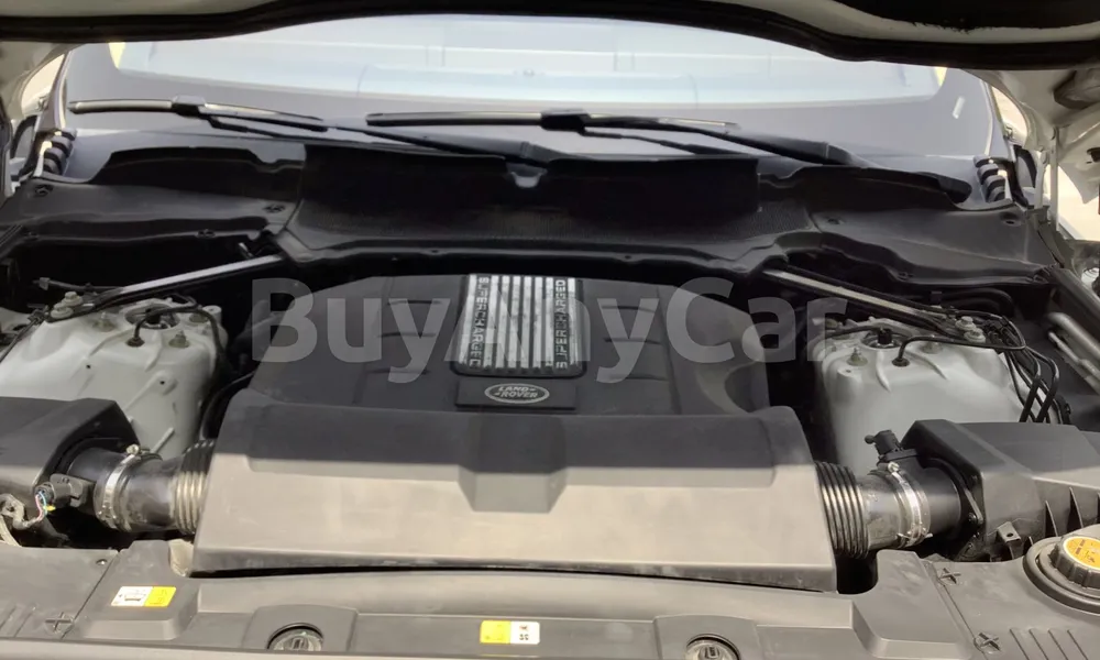 Vehicle photo 6