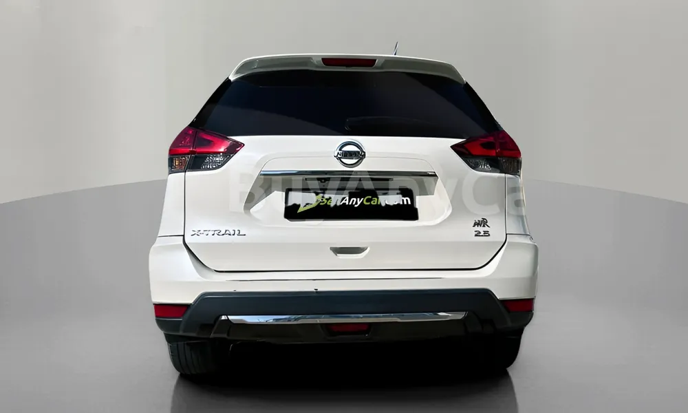 Vehicle photo 2