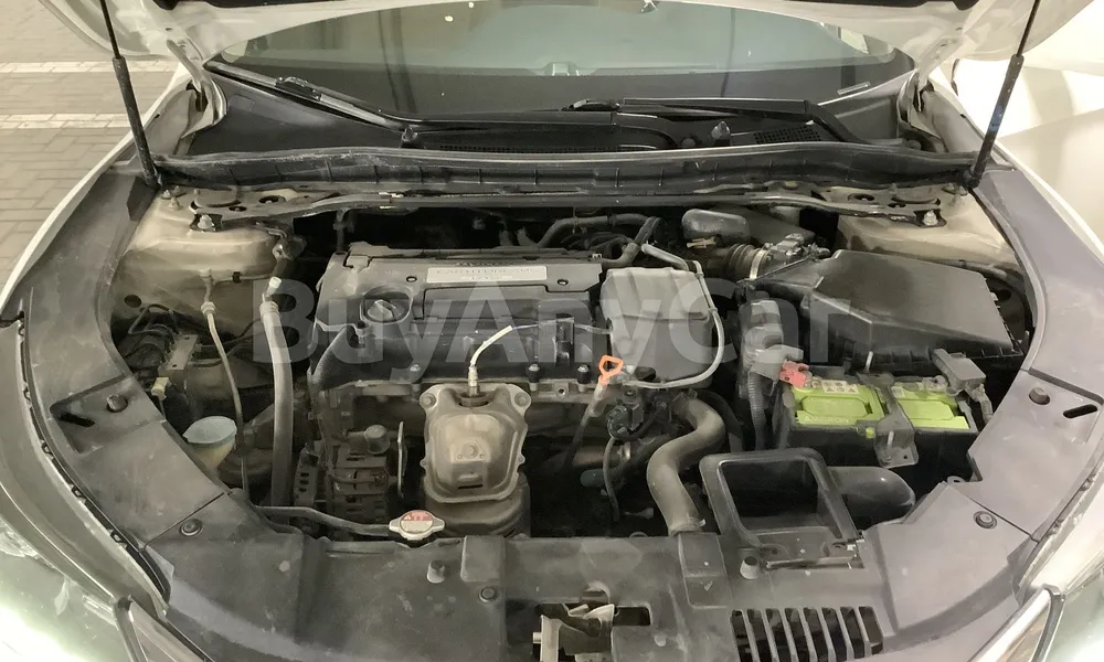 Vehicle photo 6