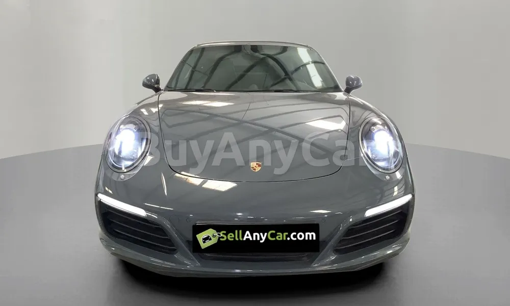 Vehicle photo 1