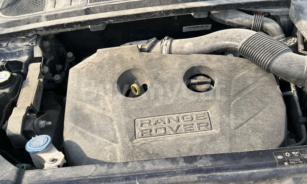 Vehicle photo 6