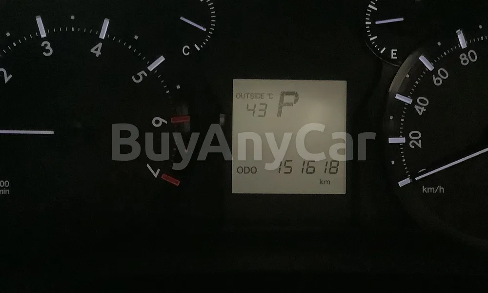 Vehicle photo 7