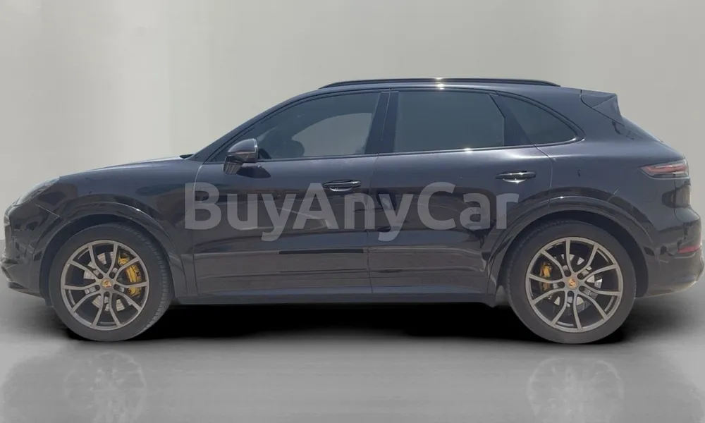 Vehicle photo 4