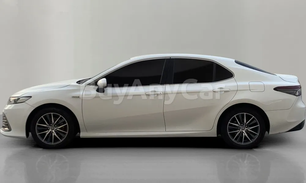 Vehicle photo 4