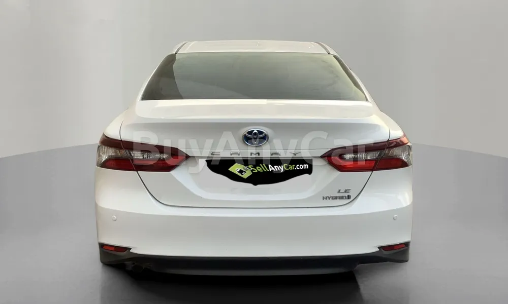Vehicle photo 2