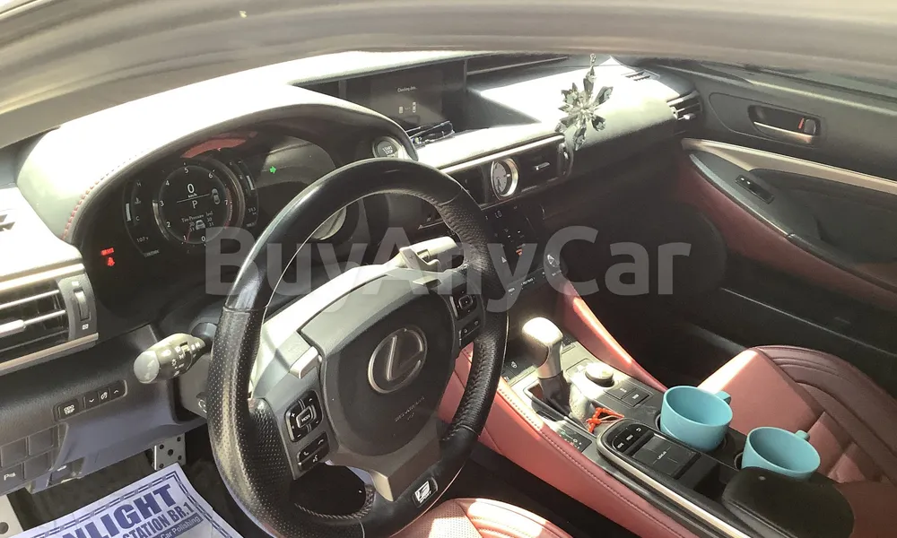 Vehicle photo 8