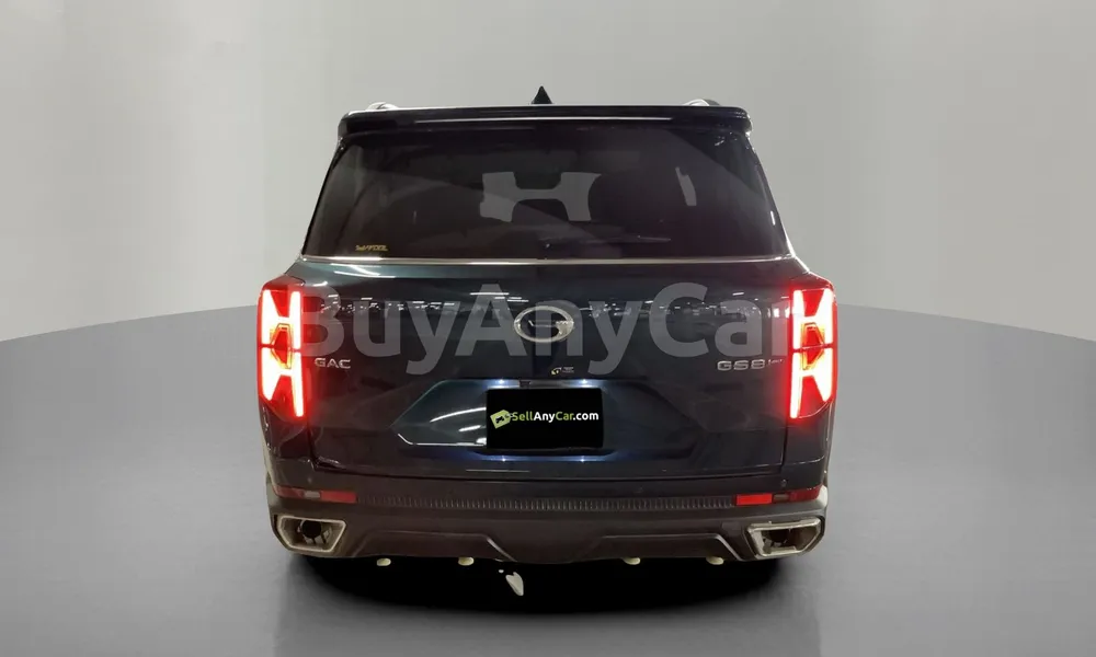 Vehicle photo 2