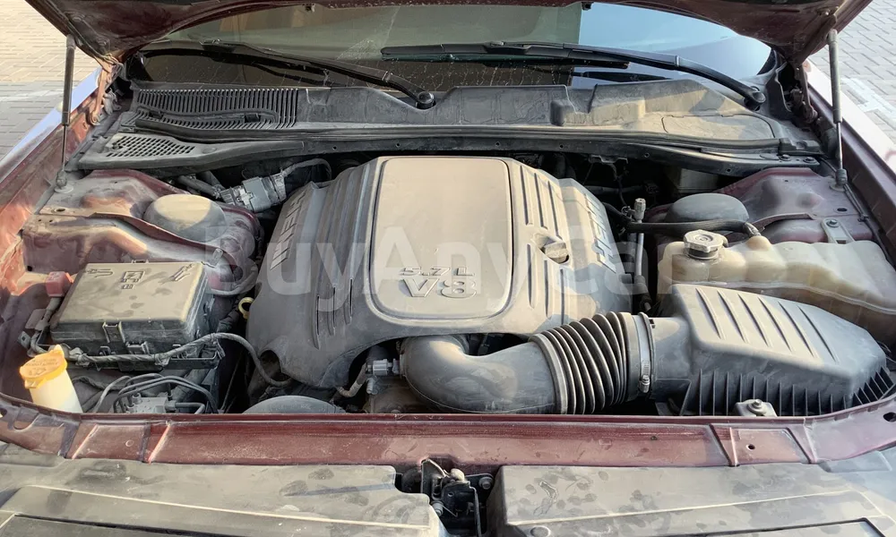 Vehicle photo 6