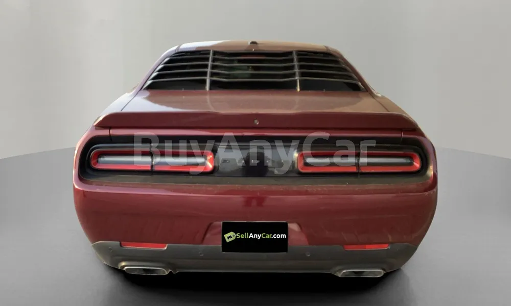 Vehicle photo 2