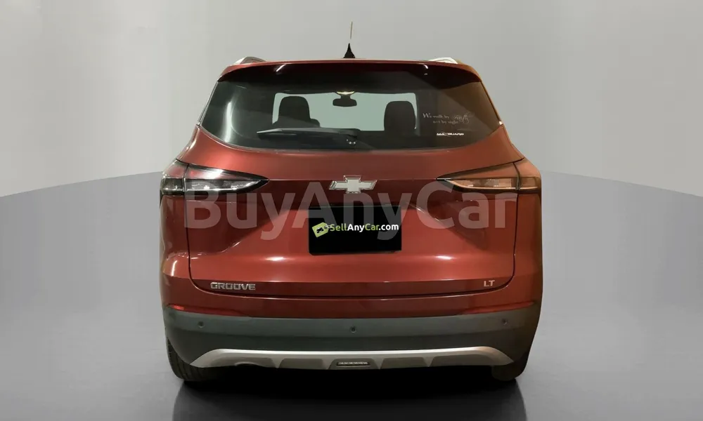 Vehicle photo 2