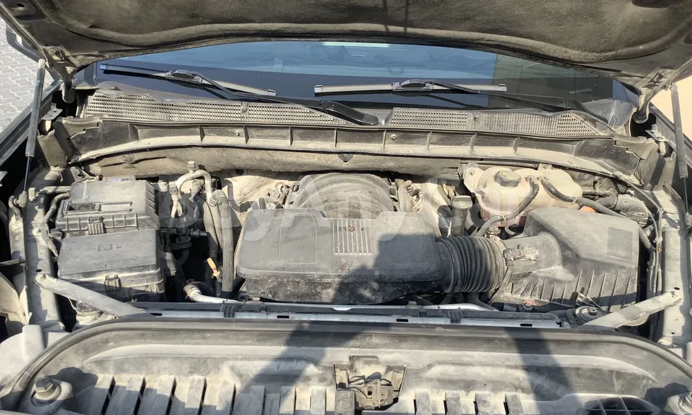 Vehicle photo 6