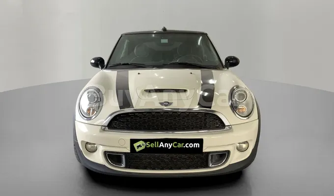 carsDetail