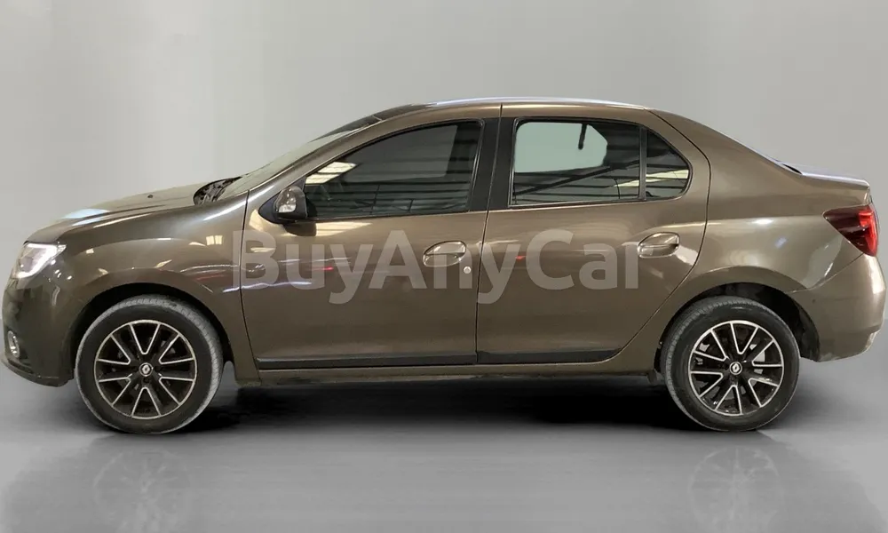 Vehicle photo 4