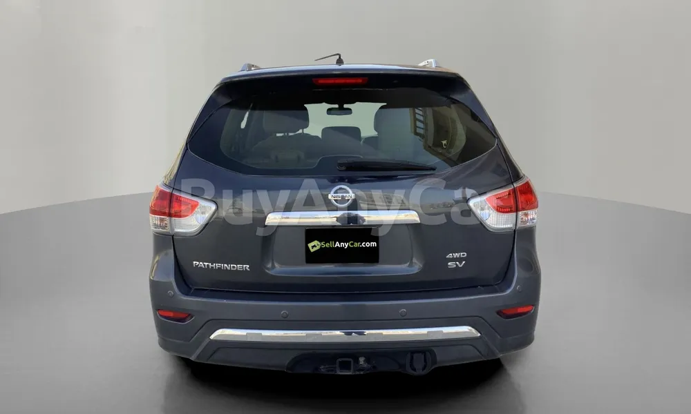 Vehicle photo 2