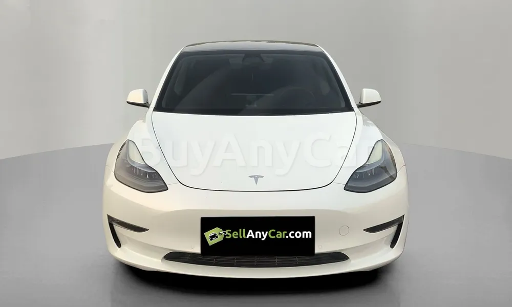 Vehicle photo 1