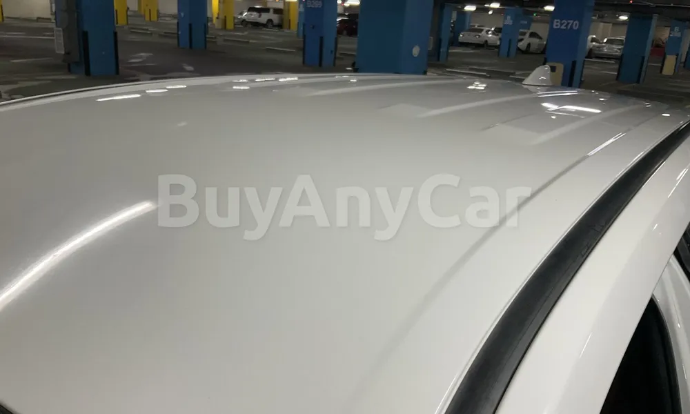 Vehicle photo 5