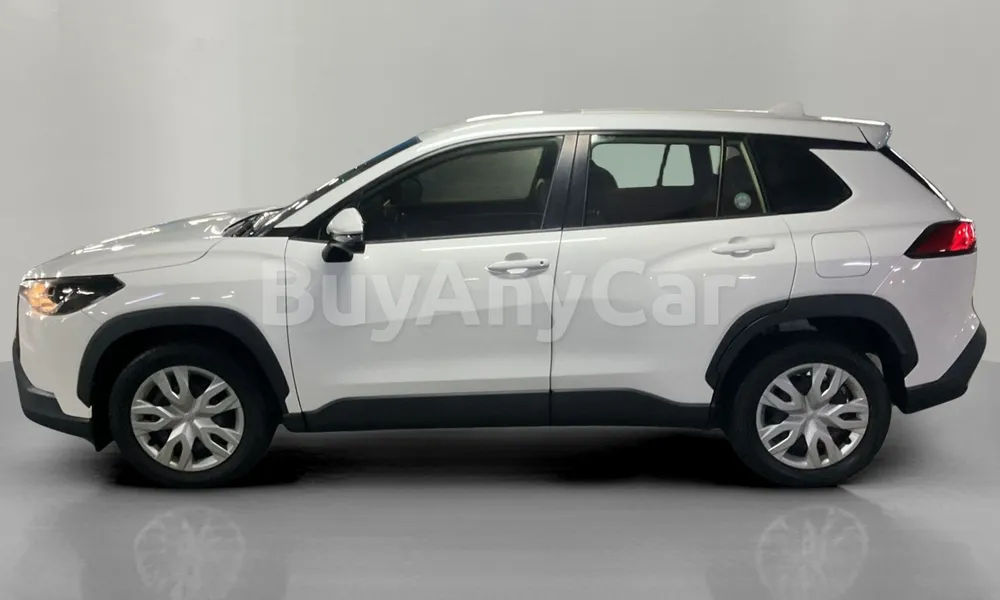 Vehicle photo 4