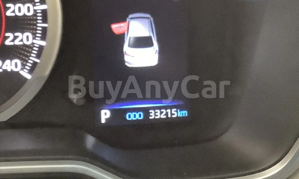 Vehicle photo 8