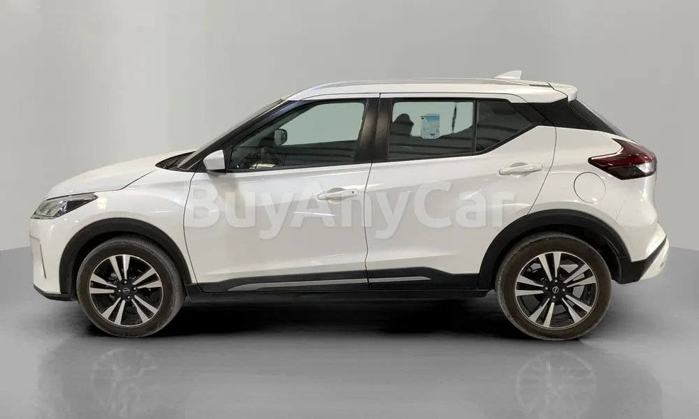 Vehicle photo 4