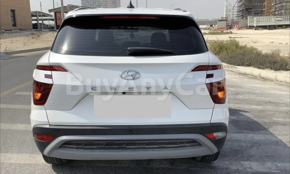 Vehicle photo 2