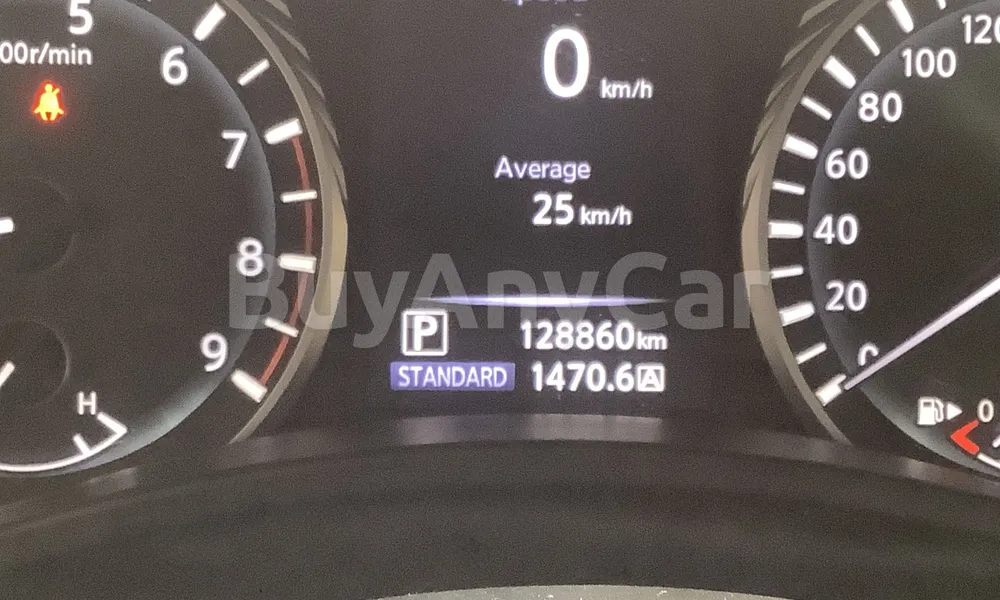 Vehicle photo 7