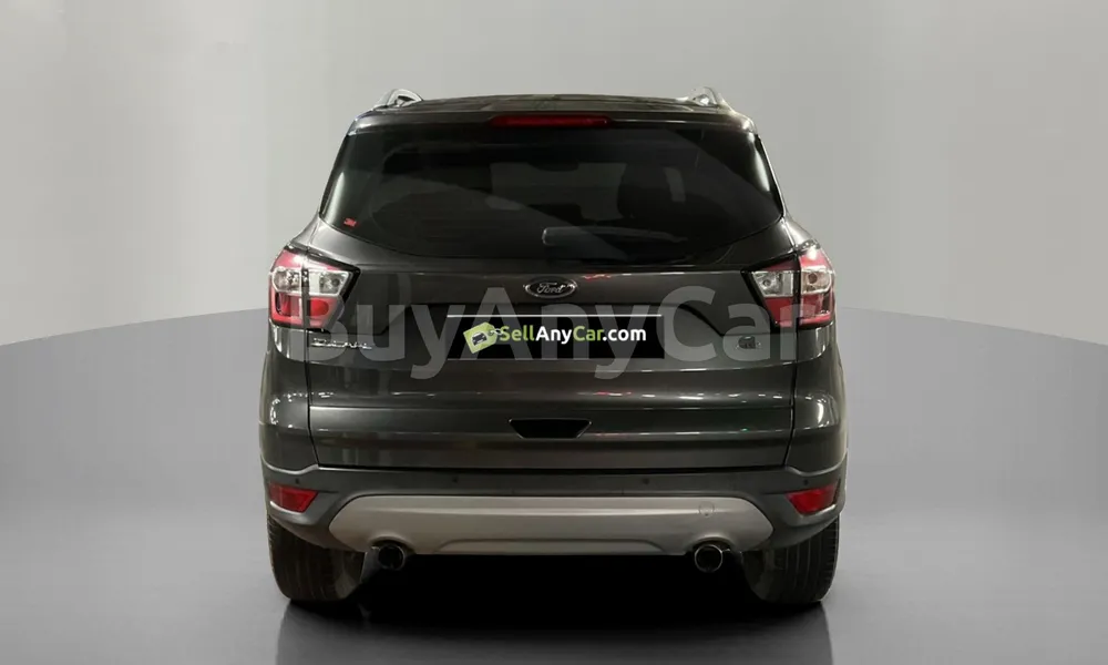Vehicle photo 2