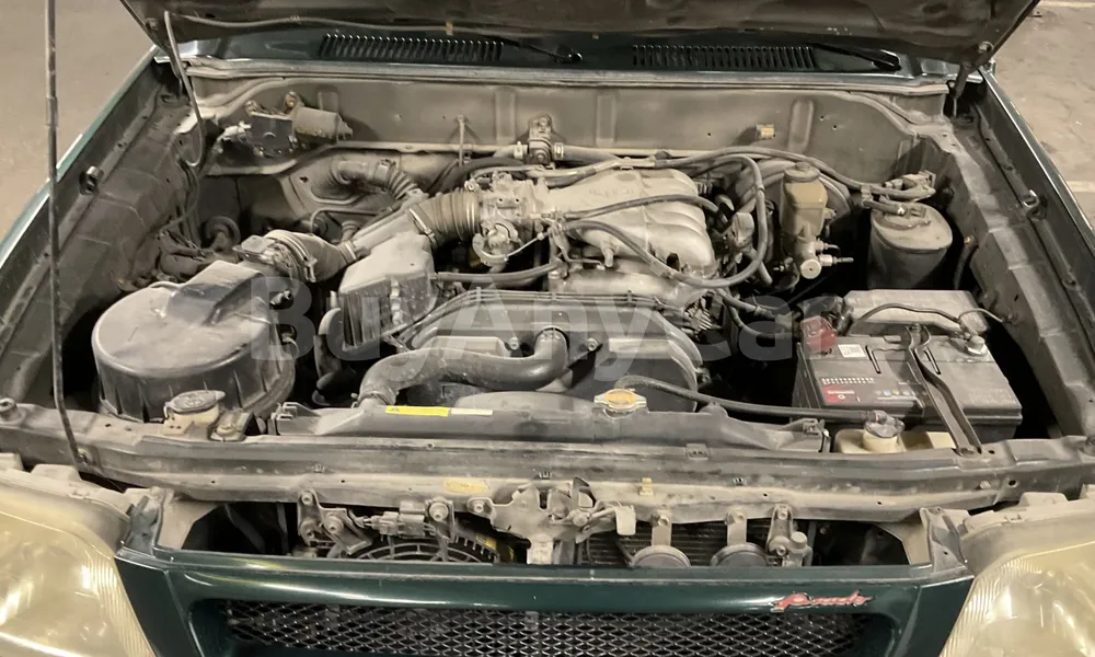 Vehicle photo 7