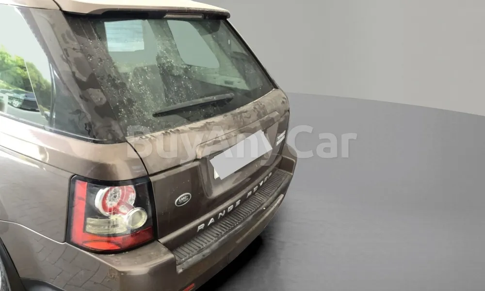 Vehicle photo 2