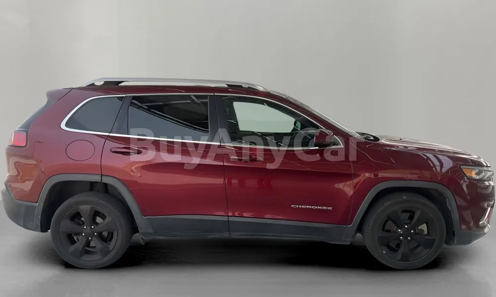 Vehicle photo 4