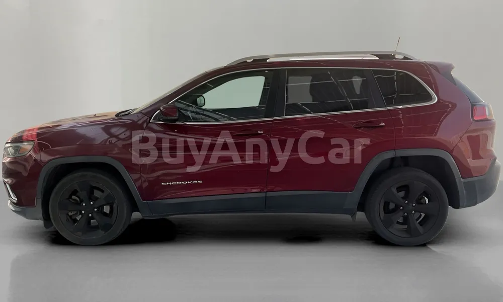 Vehicle photo 5