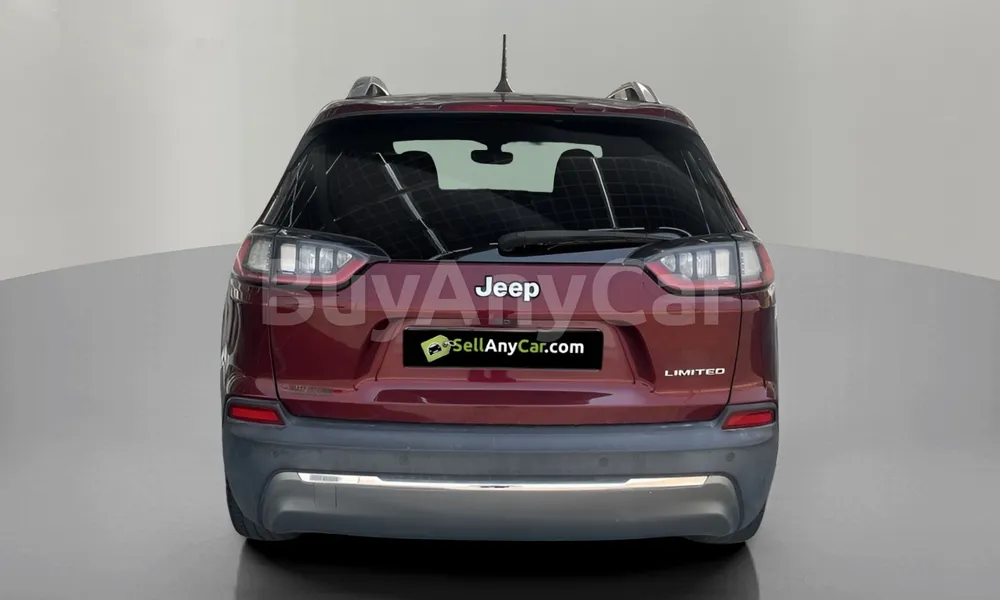 Vehicle photo 2
