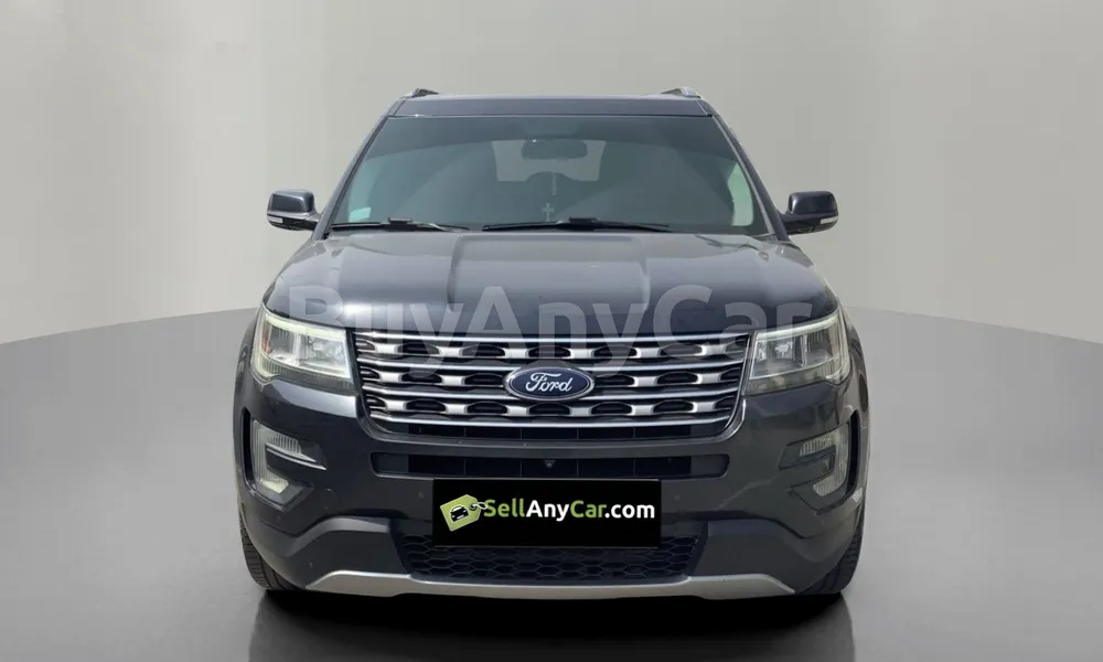 Vehicle photo 1