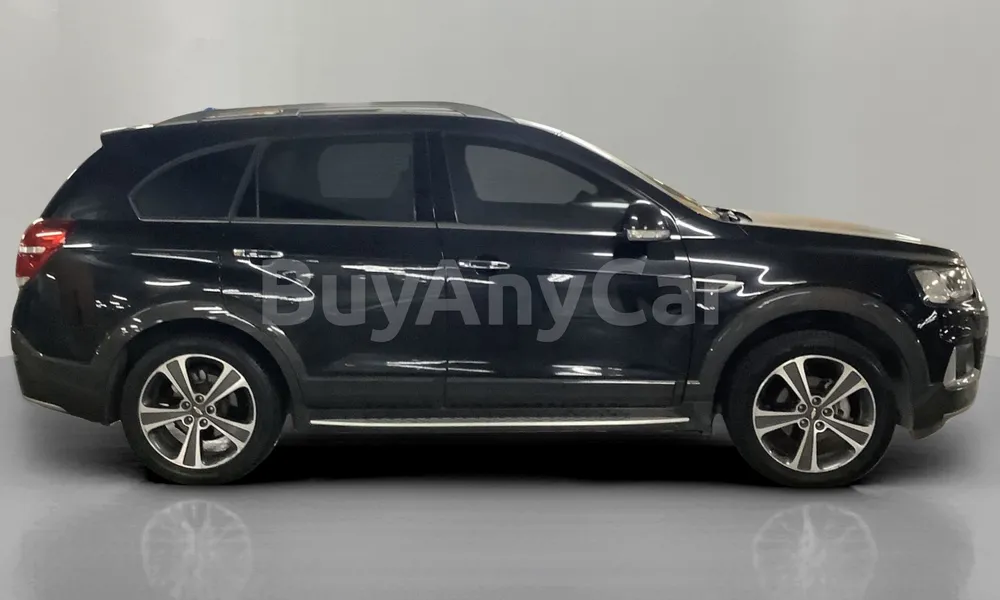 Vehicle photo 3