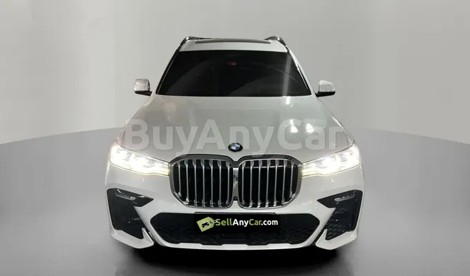 carsDetail