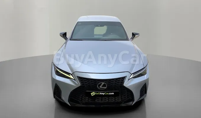 carsDetail