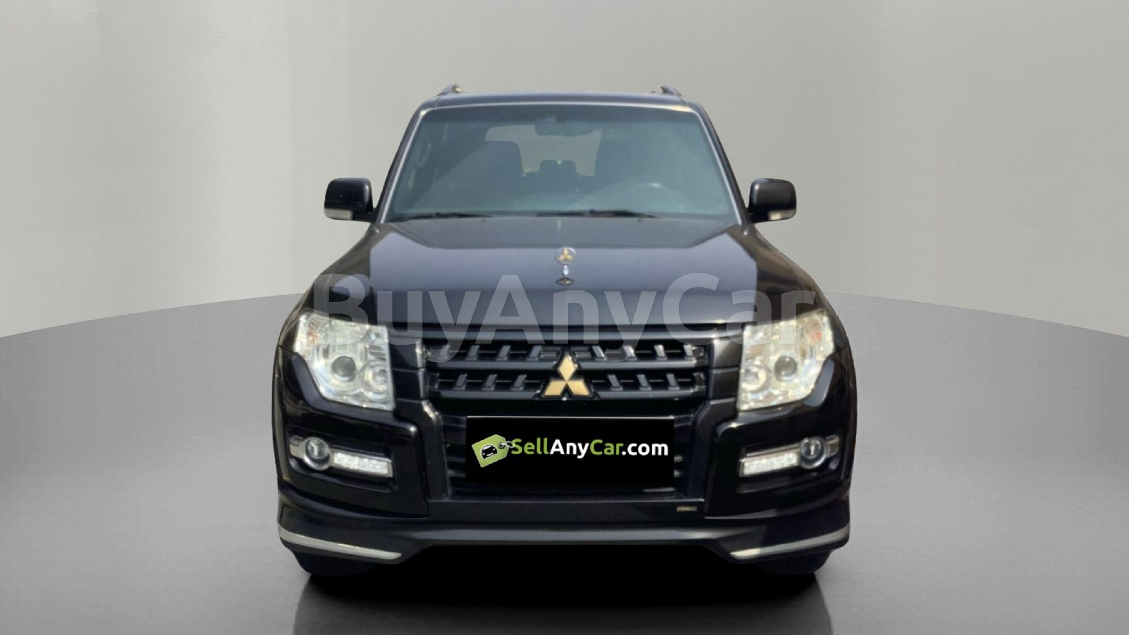 2018 Mitsubishi Pajero