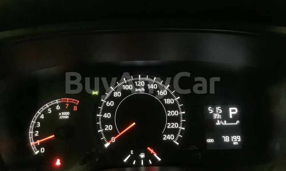 Vehicle photo 6