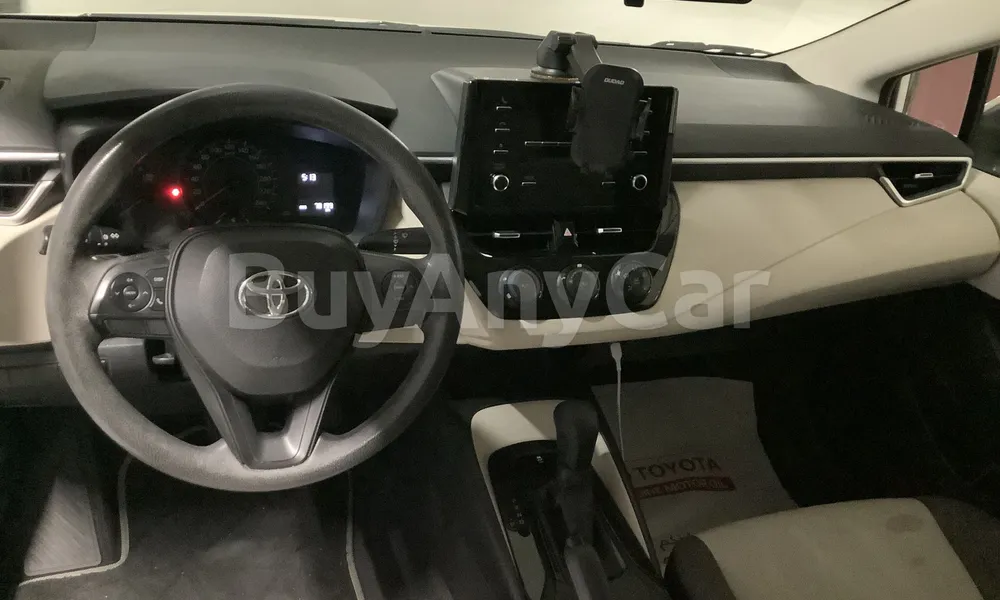 Vehicle photo 8