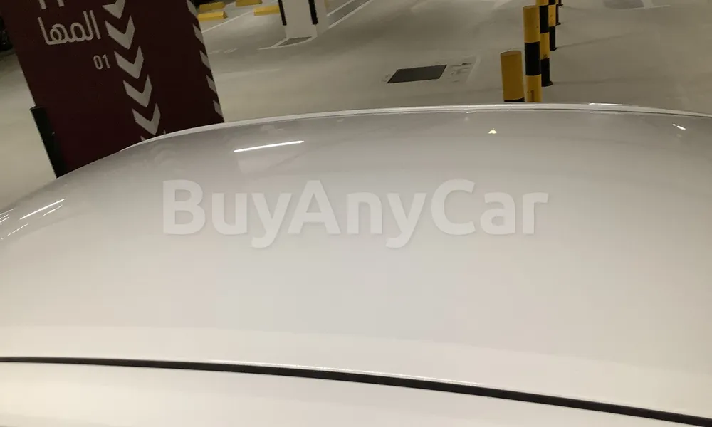Vehicle photo 5