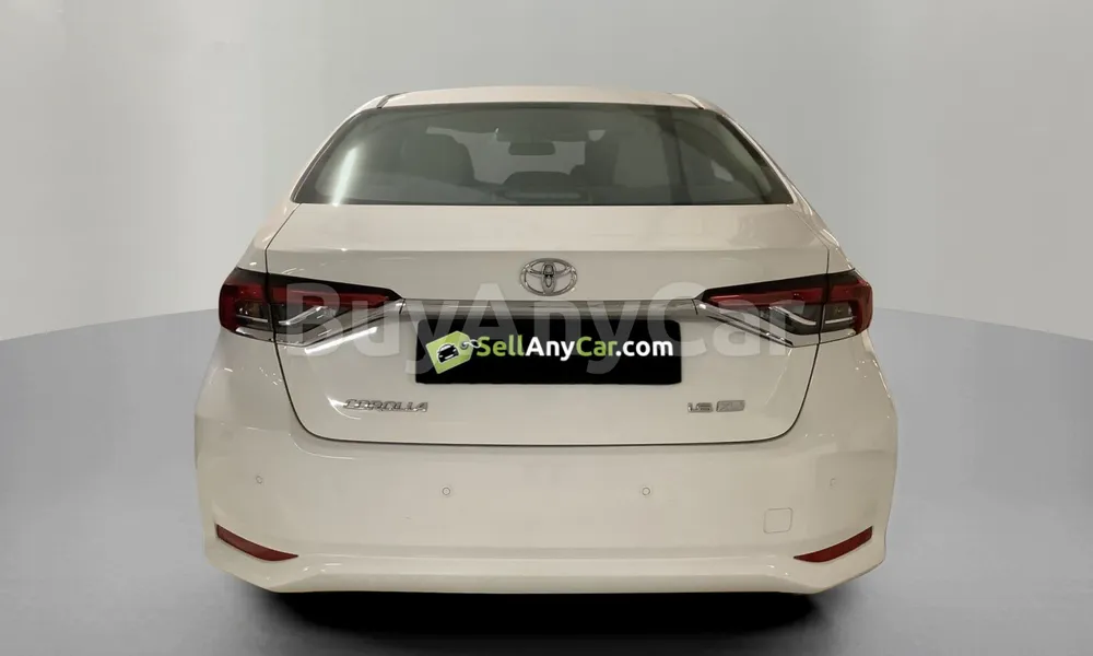 Vehicle photo 2