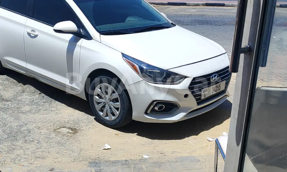 Vehicle photo 5