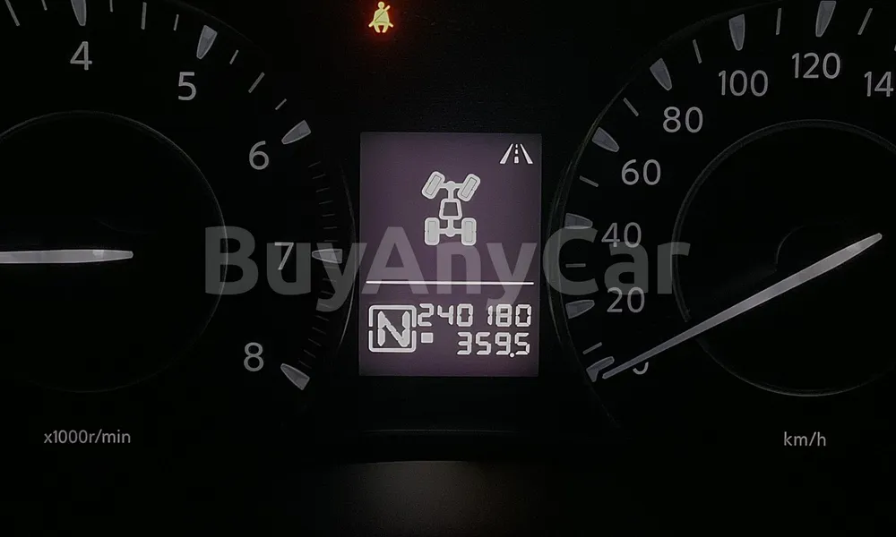 Vehicle photo 6