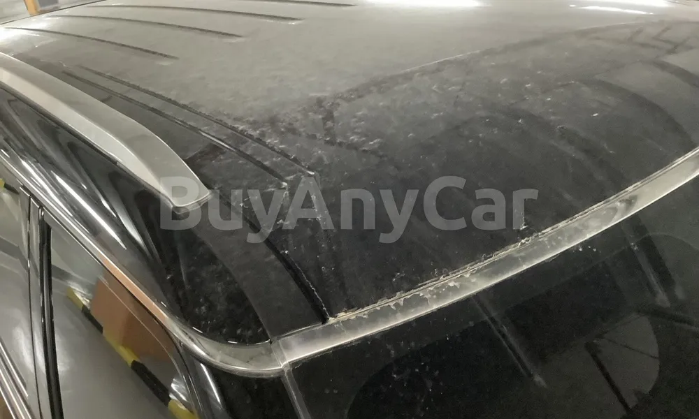 Vehicle photo 5