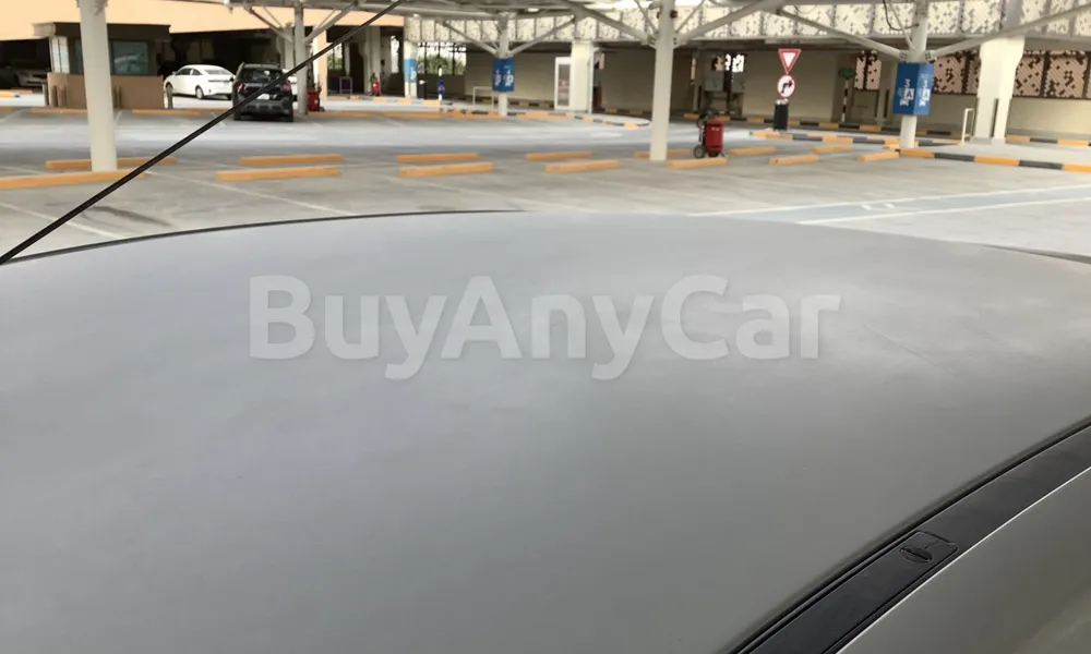 Vehicle photo 5