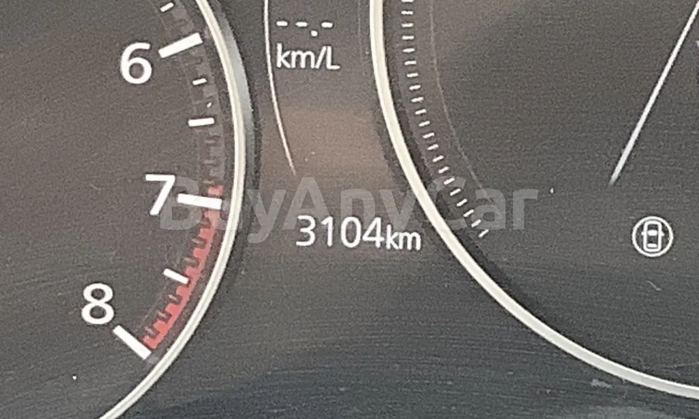 Vehicle photo 7