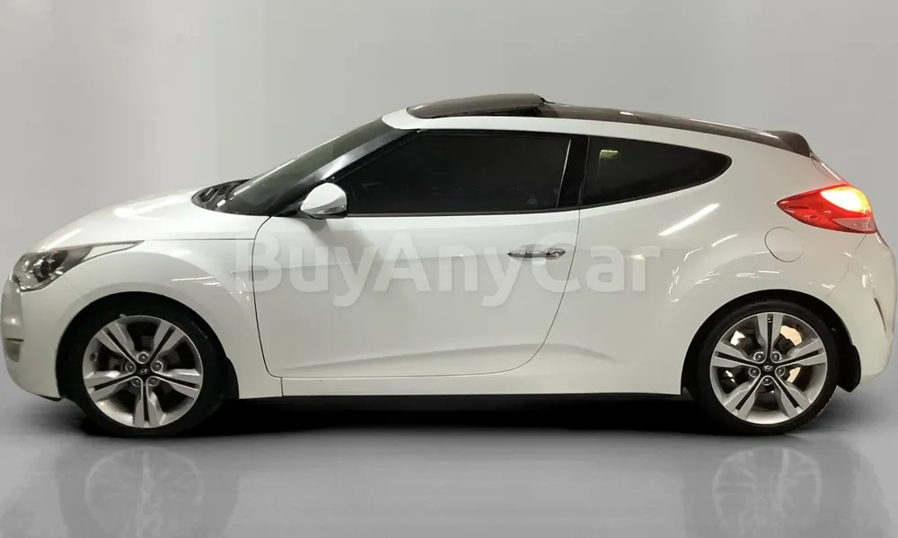Vehicle photo 4