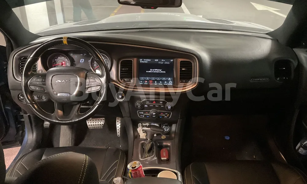 Vehicle photo 8