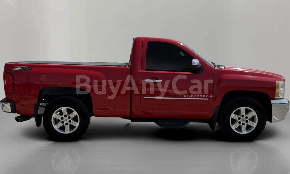 Vehicle photo 5