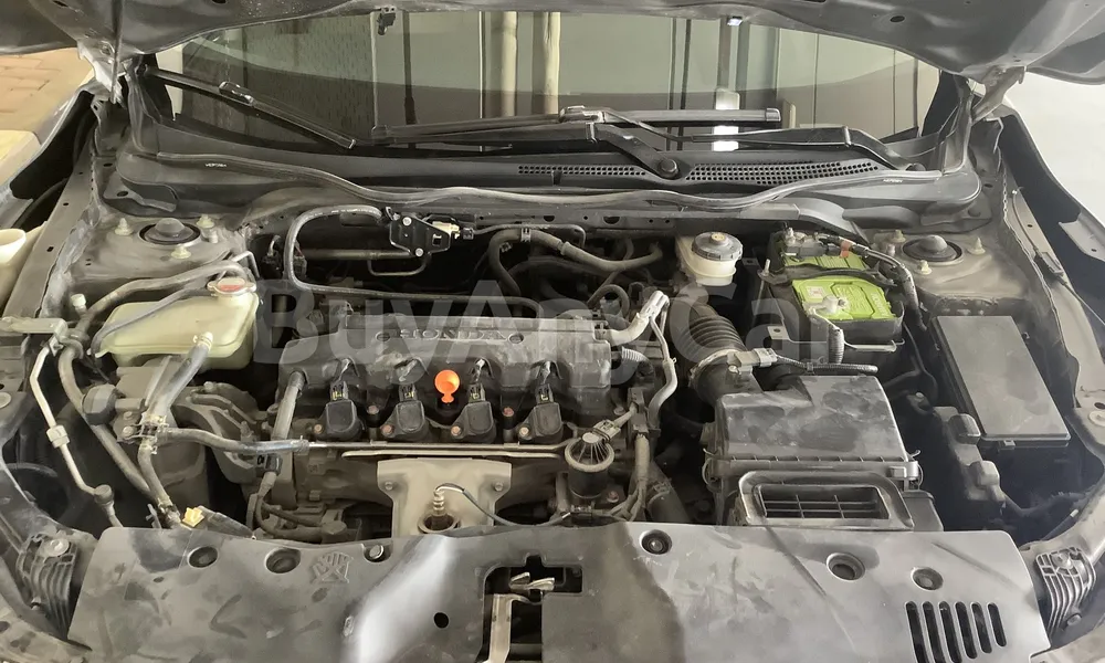 Vehicle photo 6